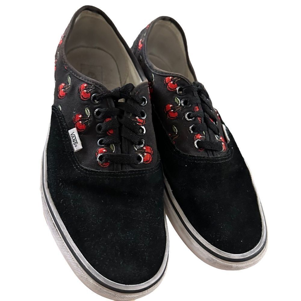 Vans ~ Black Suede with 🍒 cherries~ Mens size 10.5/Womens 12~Canvas Skate Shoe